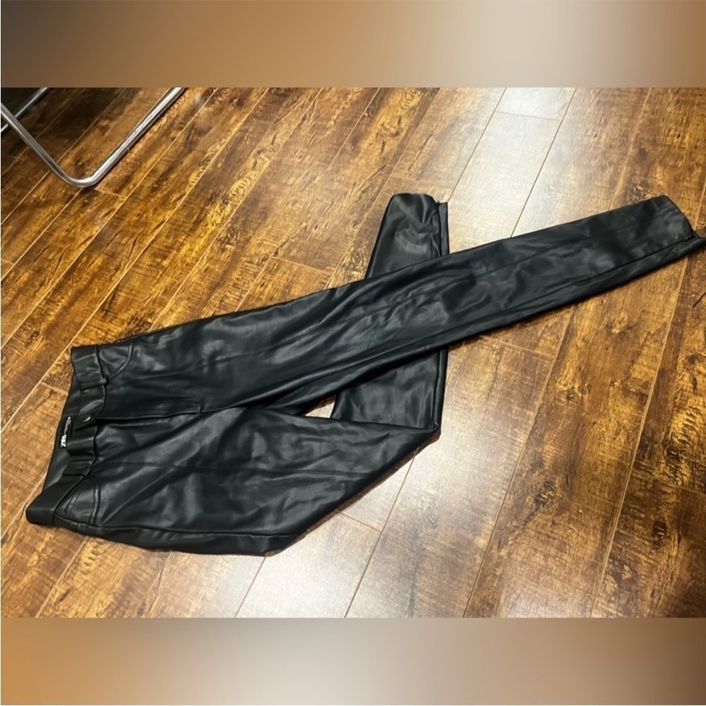 Leather pants - Picture 2 of 3